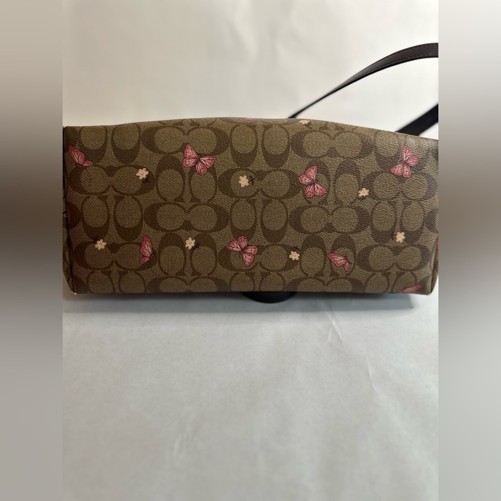 Coach Gallery Tote in Signature Canvas with Butterfly Print with COA - Picture 5 of 13
